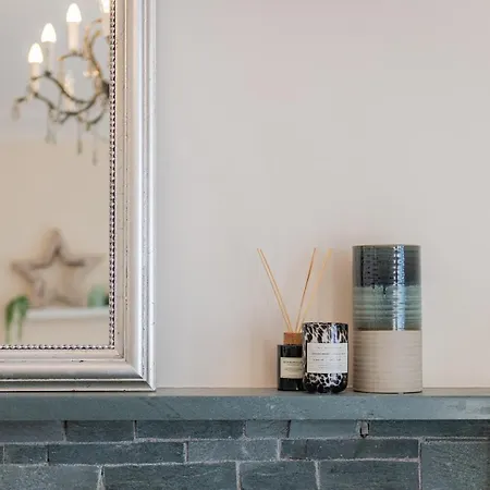 The Loft- Duplex Apartment, Family Friendly!